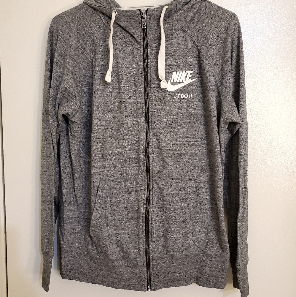 Large Nike Sweater Hoodie